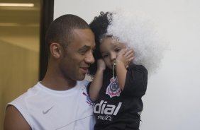 SP - CORINTHIANS/SP X VILA NOVA/GO - ESPORTES - nos vestiários antes da partida válida pelo returno do Campeonato Brasileiro Serie B, realizado no estádio do Pacaembu, zona oeste da cidade, neste sábado a tarde