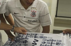 SP - CORINTHIANS/SP X AVAI/SC - ESPORTES - nos vestiários antes da partida válida pelo returno do Campeonato Brasileiro Serie B, realizado no estádio do Pacaembu, zona oeste da cidade, neste sábado a tarde