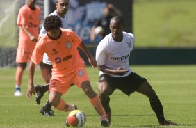 Durante jogo-treino do Corinthians contra o União Barbarense, realizado esta tarde no Spa Sport Resort, na cidade de Itu, interior de São Paulo, durante a pre-temporada de 2009; O time faz sua estreia no Campeonato Paulista no dia 22/01, contra o Barueri, no Pacaembu