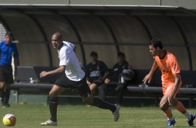 Durante jogo-treino do Corinthians contra o União Barbarense, realizado esta tarde no Spa Sport Resort, na cidade de Itu, interior de São Paulo, durante a pre-temporada de 2009; O time faz sua estreia no Campeonato Paulista no dia 22/01, contra o Barueri, no Pacaembu