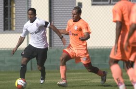 Durante jogo-treino do Corinthians contra o União Barbarense, realizado esta tarde no Spa Sport Resort, na cidade de Itu, interior de São Paulo, durante a pre-temporada de 2009; O time faz sua estreia no Campeonato Paulista no dia 22/01, contra o Barueri, no Pacaembu