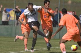 Durante jogo-treino do Corinthians contra o Unio Barbarense, realizado esta tarde no Spa Sport Resort, na cidade de Itu, interior de So Paulo, durante a pre-temporada de 2009; O time faz sua estreia no Campeonato Paulista no dia 22/01, contra o Barueri, no Pacaembu