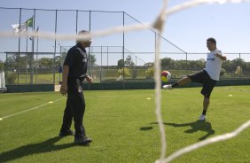 Durante treino do Corinthians realizado esta manh no Spa Sport Resort, na cidade de Itu, interior de So Paulo, durante a pre-temporada de 2009; O time faz sua estreia no Campeonato Paulista no dia 22/01, contra o Barueri, no Pacaembu