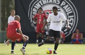 Durante o jogo-treino do Corinthians contra o São José realizado esta tarde no Spa Sport Resort, na cidade de Itu, interior de São Paulo, durante a pre-temporada de 2009; O time faz sua estreia no Campeonato Paulista no dia 22/01, contra o Barueri, no Pacaembu