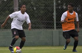 Durante o treino do Corinthians realizado esta manh no Spa Sport Resort, na cidade de Itu, interior de So Paulo, durante a pre-temporada de 2009; Amanha o time faz um amistoso no Pacaembu contra o Estudiantes de Buenos Aires e sua estreia no Campeonato Paulista ser no dia 22/01, contra o Barueri, tambem no Pacaembu