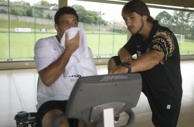 Durante o treino do Corinthians realizado esta manh no Spa Sport Resort, na cidade de Itu, interior de So Paulo, durante a pre-temporada de 2009; Amanha o time faz um amistoso no Pacaembu contra o Estudiantes de Buenos Aires e sua estreia no Campeonato Paulista ser no dia 22/01, contra o Barueri, tambem no Pacaembu