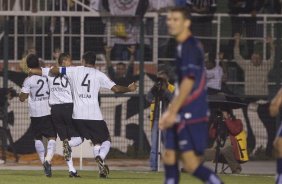 SP - ESPORTES - CORINTHIANS X SAO CAETANO - nos vestirios antes do jogo realizado esta noite no estdio do Pacaembu, vlido pela primeira rodada do Campeonato Paulista de 2009