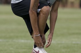 SP - ESPORTES - durante o treino do Corinthians realizado esta tarde no Parque Ecolgico do Tiete, zona leste de So Paulo. O time joga amanh, quarta-feira, 04/02, pelo Campeonato Paulista, contra o Paulista de Jundia,  noite, no estdio Jaime Cintra