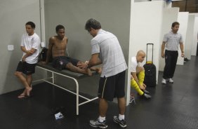 CORINTHIANS/SP X MOGI MIRIM/SP - nos vestirios antes do jogo realizado esta tarde no estdio do Pacaembu, zona oeste de So Paulo, vlido pelo Campeonato Paulista de 2009