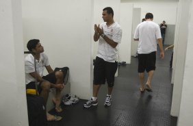 CORINTHIANS/SP X MOGI MIRIM/SP - nos vestirios antes do jogo realizado esta tarde no estdio do Pacaembu, zona oeste de So Paulo, vlido pelo Campeonato Paulista de 2009