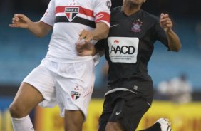 SAO PAULO/SP X CORINTHIANS/SP - em um lance durante o jogo realizado esta tarde no estdio do Morumbi, zona sul de So Paulo, vlido pelo Campeonato Paulista de 2009