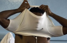 CORINTHIANS/SP X NOROESTE/BAURU- nos vestiários antes do jogo realizado esta noite no estádio Eduardo José Farah, em Presidente Prudente, interior de São Paulo, válido pelo Campeonato Paulista de 2009