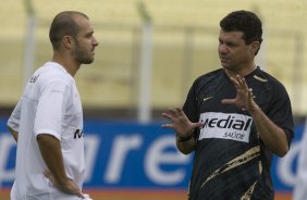 SP - ESPORTES - durante o treino realizado esta manh no estdio Eduardo Jos Farah. O time joga hoje a noite, quarta-feira, 25/02, pelo Campeonato Paulista, contra o Noroeste, no estdio Eduardo Jos Farah, em Presidente Prudente