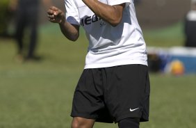 Durante o treino realizado esta manh no estdio Eduardo Jos Farah. O time joga amanh, domingo, 01/03 a noite, pelo Campeonato Paulista, contra o Marilia, no estdio Bento de Abreu, em Marilia