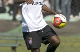 Durante o treino realizado esta manh no estdio Eduardo Jos Farah. O time joga amanh, domingo, 01/03 a noite, pelo Campeonato Paulista, contra o Marilia, no estdio Bento de Abreu, em Marilia