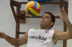 Durante o treino realizado esta manh em uma academia na cidade de Marilia. O time joga hoje, domingo, a noite, pelo Campeonato Paulista, contra o Marilia, no estdio Bento de Abreu, em Marilia