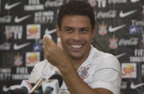 Ronaldo durante entrevista coletiva realizada esta tarde no Hotel Beira-Rio de Itumbiara. O Corinthians joga domingo, 08/03 a tarde, pelo Campeonato Paulista 2009, contra o Palmeiras, no estdio Eduardo Jos Farah, em Presidente Prudente