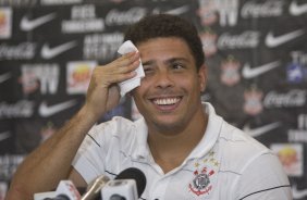 Ronaldo durante entrevista coletiva realizada esta tarde no Hotel Beira-Rio de Itumbiara. O Corinthians joga domingo, 08/03 a tarde, pelo Campeonato Paulista 2009, contra o Palmeiras, no estdio Eduardo Jos Farah, em Presidente Prudente