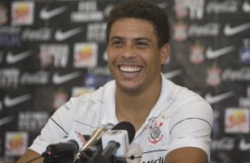 Ronaldo durante entrevista coletiva realizada esta tarde no Hotel Beira-Rio de Itumbiara. O Corinthians joga domingo, 08/03 a tarde, pelo Campeonato Paulista 2009, contra o Palmeiras, no estdio Eduardo Jos Farah, em Presidente Prudente