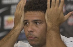 Ronaldo durante entrevista coletiva realizada esta tarde no Hotel Beira-Rio de Itumbiara. O Corinthians joga domingo, 08/03 a tarde, pelo Campeonato Paulista 2009, contra o Palmeiras, no estdio Eduardo Jos Farah, em Presidente Prudente