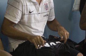 Presidente Prudente/SP - ESPORTES - PALMEIRAS/SP X CORINTHIANS/SP - nos vestirios antes do jogo realizado esta tarde no estdio Eduardo Jos Farh, em Presidente Prudente, interior de So Paulo, vlido pelo Campeonato Paulista de 2009