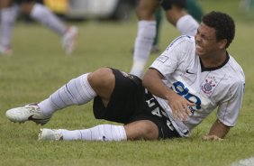 Presidente Prudente/SP - ESPORTES - PALMEIRAS/SP X CORINTHIANS/SP - em um lance durante o jogo realizado esta tarde no estádio Eduardo José Farh, em Presidente Prudente, interior de São Paulo, válido pelo Campeonato Paulista de 2009