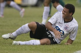 Presidente Prudente/SP - ESPORTES - PALMEIRAS/SP X CORINTHIANS/SP - em um lance durante o jogo realizado esta tarde no estdio Eduardo Jos Farh, em Presidente Prudente, interior de So Paulo, vlido pelo Campeonato Paulista de 2009