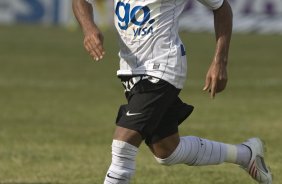 Presidente Prudente/SP - ESPORTES - PALMEIRAS/SP X CORINTHIANS/SP - em um lance durante o jogo realizado esta tarde no estádio Eduardo José Farh, em Presidente Prudente, interior de São Paulo, válido pelo Campeonato Paulista de 2009