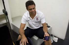 CORINTHIANS/SP X SAO CAETANO/SAO CAETANO DO SUL - nos vestiários antes da partida realizada esta noite no estádio do Pacaembu, zona oeste da cidade, válido pelo Campeonato Paulista de 2009