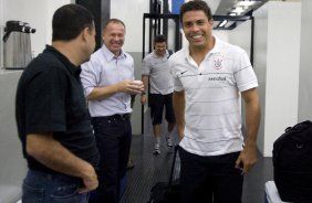CORINTHIANS/SP X SAO CAETANO/SAO CAETANO DO SUL - nos vestiários antes da partida realizada esta noite no estádio do Pacaembu, zona oeste da cidade, válido pelo Campeonato Paulista de 2009