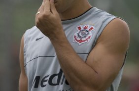 Durante o treino do Corinthians realizado esta tarde no Parque Ecolgico do Tiete, zona leste da cidade. O Corinthians joga amanh, quarta-feira, 10/03 a noite, pelo Campeonato Paulista 2009, contra o So Caetano, no estdio do Pacaembu