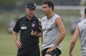 Durante o treino do Corinthians realizado esta tarde no Parque Ecolgico do Tiete, zona leste da cidade. O Corinthians joga amanh, quarta-feira, 10/03 a noite, pelo Campeonato Paulista 2009, contra o So Caetano, no estdio do Pacaembu