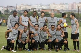 Durante o treino do Corinthians realizado esta tarde no Parque Ecolgico do Tiete, zona leste da cidade. O Corinthians joga amanh, quarta-feira, 10/03 a noite, pelo Campeonato Paulista 2009, contra o So Caetano, no estdio do Pacaembu