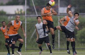 Durante o treino do Corinthians realizado esta tarde no Parque Ecolgico do Tiete, zona leste da cidade. O Corinthians joga amanh, quarta-feira, 10/03 a noite, pelo Campeonato Paulista 2009, contra o So Caetano, no estdio do Pacaembu