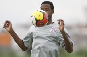 Durante o treino do Corinthians realizado esta tarde no Parque Ecolgico do Tiete, zona leste da cidade. O Corinthians joga domingo, 15/03 a tarde, pelo Campeonato Paulista 2009, contra o Santo Andr, no estdio do Bruno Jos Daniel