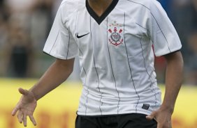 SANTO ANDRE/SP X CORINTHIANS/SP - em um lance da partida realizada esta tarde no estádio Bruno José Daniel, em Santo André, válido pelo Campeonato Paulista de 2009