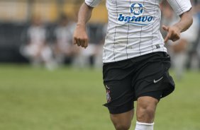 CORINTHIANS/SP X SANTOS/SANTOS - em um lance da partida realizada esta tarde no estdio do Pacaembu, zona oeste da cidade, vlido pelo Campeonato Paulista de 2009