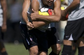 Durante o treino do Corinthians realizado esta manh no Spa Sport Resort, na cidade de Itu, interior de So Paulo. O Corinthians joga amanh domingo, 12/04 a tarde, pelo Campeonato Paulista 2009 o primeiro jogo da semi-final contra o So Paulo, no estdio do Pacaembu