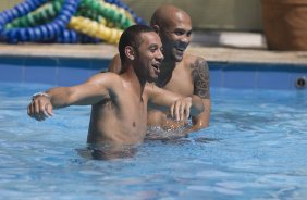 Durante o treino do Corinthians realizado esta manh em uma academia na cidade de Campo Grande, como preparao para o jogo de domingo, 19/04, a tarde, no Morumbi, contra o So Paulo, jogo de volta vlido pelas semi-finais do Campeonato Paulista 2009