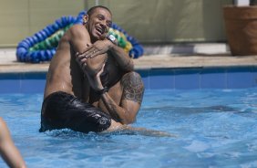 Durante o treino do Corinthians realizado esta manh em uma academia na cidade de Campo Grande, como preparao para o jogo de domingo, 19/04, a tarde, no Morumbi, contra o So Paulo, jogo de volta vlido pelas semi-finais do Campeonato Paulista 2009