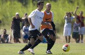 Durante o treino do Corinthians realizado esta manh, no Parque Ecolgico do Tiete, zona leste da cidade. O time joga amanh, domingo, 18/04 a tarde, pelo Campeonato Paulista 2009 o segundo jogo da semi-final contra o So Paulo, no estdio do Morumbi