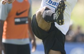 Durante o treino do Corinthians realizado esta manh, no Parque Ecolgico do Tiete, zona leste da cidade. O time joga amanh, domingo, 18/04 a tarde, pelo Campeonato Paulista 2009 o segundo jogo da semi-final contra o So Paulo, no estdio do Morumbi
