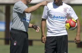 Durante o treino do Corinthians realizado esta manh, no Parque Ecolgico do Tiete, zona leste da cidade. O time joga amanh, domingo, 18/04 a tarde, pelo Campeonato Paulista 2009 o segundo jogo da semi-final contra o So Paulo, no estdio do Morumbi