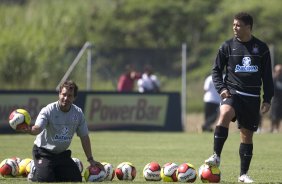 Durante o treino do Corinthians realizado esta manh, no Parque Ecolgico do Tiete, zona leste da cidade. O time joga amanh, domingo, 18/04 a tarde, pelo Campeonato Paulista 2009 o segundo jogo da semi-final contra o So Paulo, no estdio do Morumbi