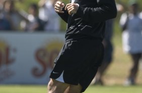 Durante o treino do Corinthians realizado esta manh, no Parque Ecolgico do Tiete, zona leste da cidade. O time joga amanh, domingo, 18/04 a tarde, pelo Campeonato Paulista 2009 o segundo jogo da semi-final contra o So Paulo, no estdio do Morumbi