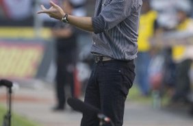 SAO PAULO/SP X CORINTHIANS/SP - em um lance da partida realizada esta tarde no estdio do Morumbi, zona sul da cidade, no segundo jogo pelas semifinais do Campeonato Paulista de 2009