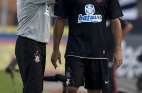 SAO PAULO/SP X CORINTHIANS/SP - em um lance da partida realizada esta tarde no estdio do Morumbi, zona sul da cidade, no segundo jogo pelas semifinais do Campeonato Paulista de 2009