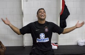 SAO PAULO/SP X CORINTHIANS/SP - em um lance da partida realizada esta tarde no estdio do Morumbi, zona sul da cidade, no segundo jogo pelas semifinais do Campeonato Paulista de 2009