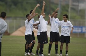 Durante o treino do Corinthians realizado esta manh, no Parque Ecolgico do Tiete, zona leste da cidade. O time joga amanh, domingo, 26/04 a tarde, o primeiro jogo da final do Campeonato Paulista 2009 contra o Santos, no estdio da Vila Belmiro, em Santos