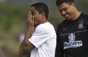 Durante o treino do Corinthians realizado esta manh, no Parque Ecolgico do Tiete, zona leste da cidade. O time joga amanh, domingo, 26/04 a tarde, o primeiro jogo da final do Campeonato Paulista 2009 contra o Santos, no estdio da Vila Belmiro, em Santos